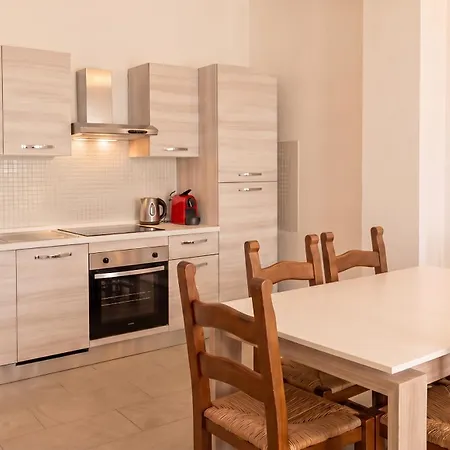 Apartment Bright & Spacious - Center Olbia